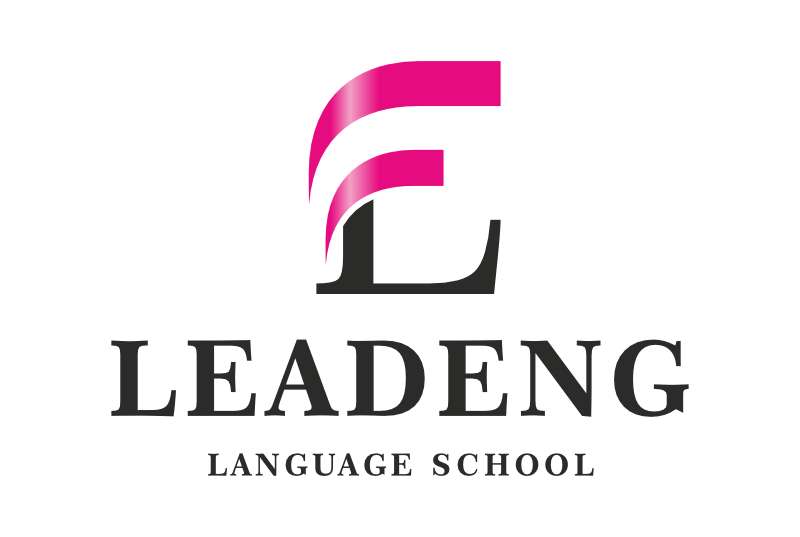 Логотип мовної школи LEADENG